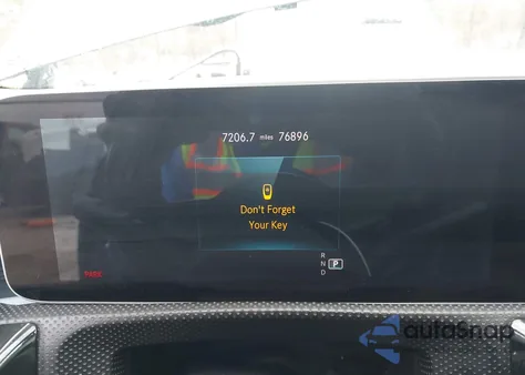 2019 Mercedes-Benz A 220 z USA, uszkodzony, nr VIN WDD3G4EB6KW013769